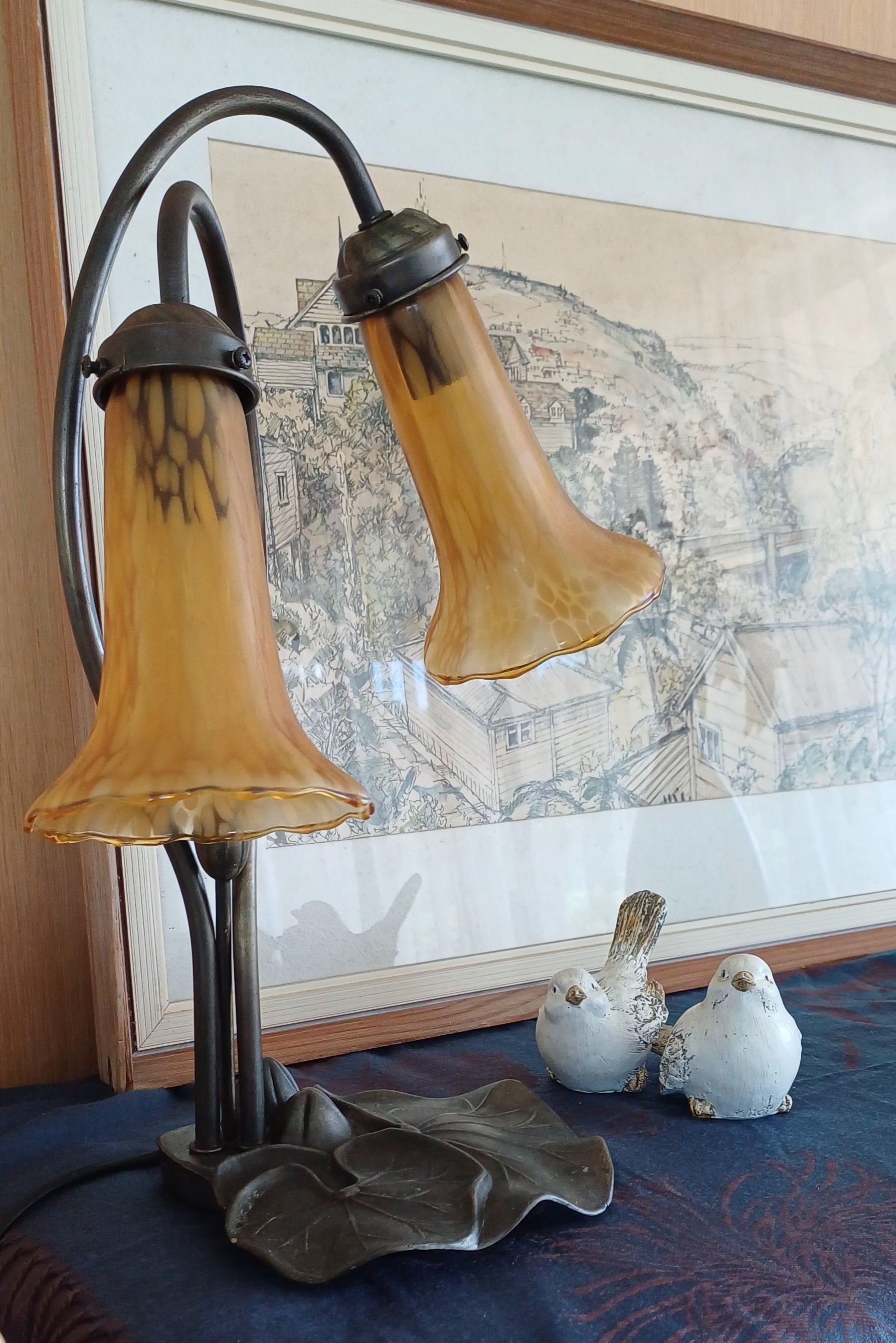 Lily Lamp, Yellow shade