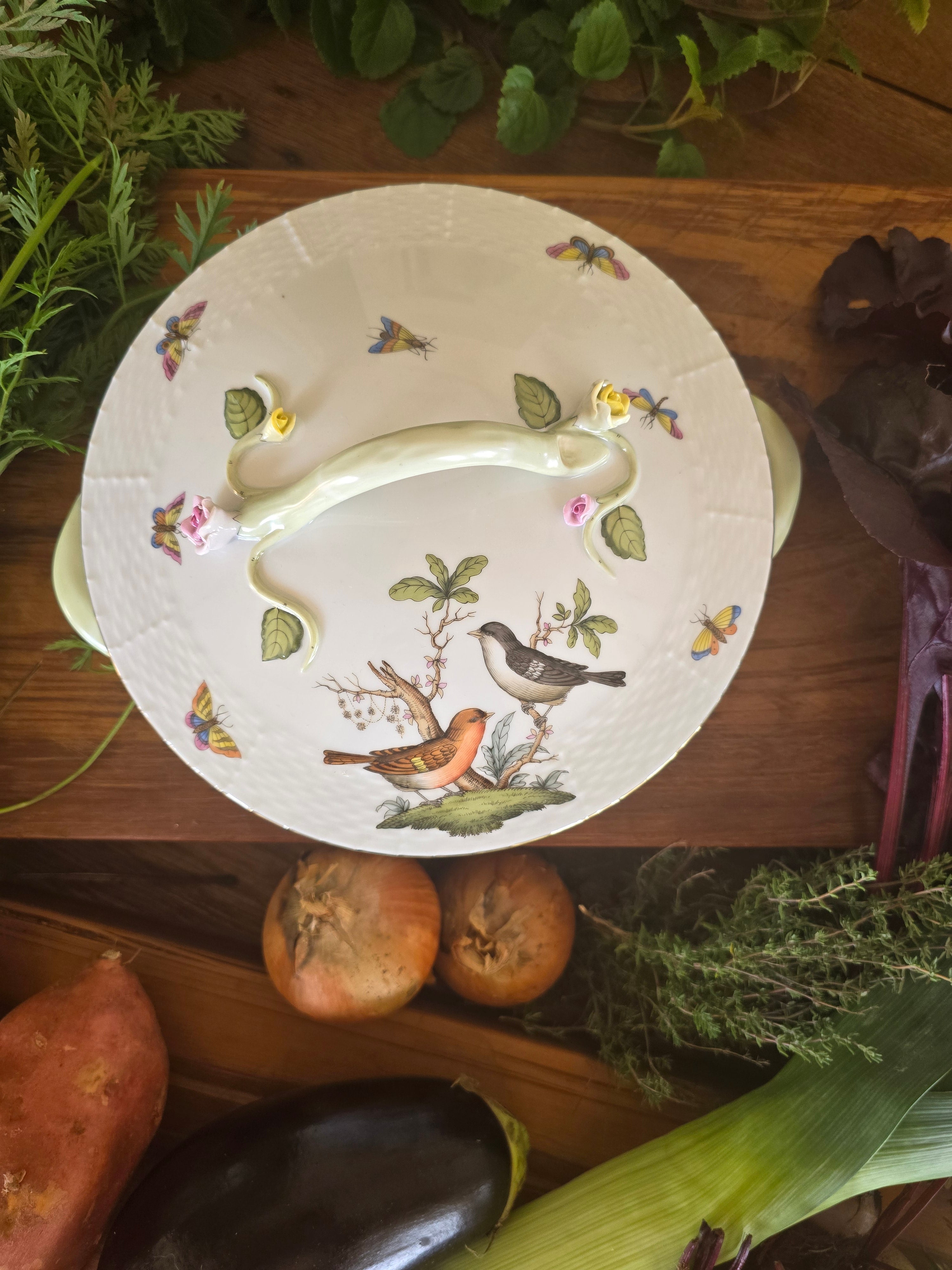 Herend porcelain lidded vegetable dish
