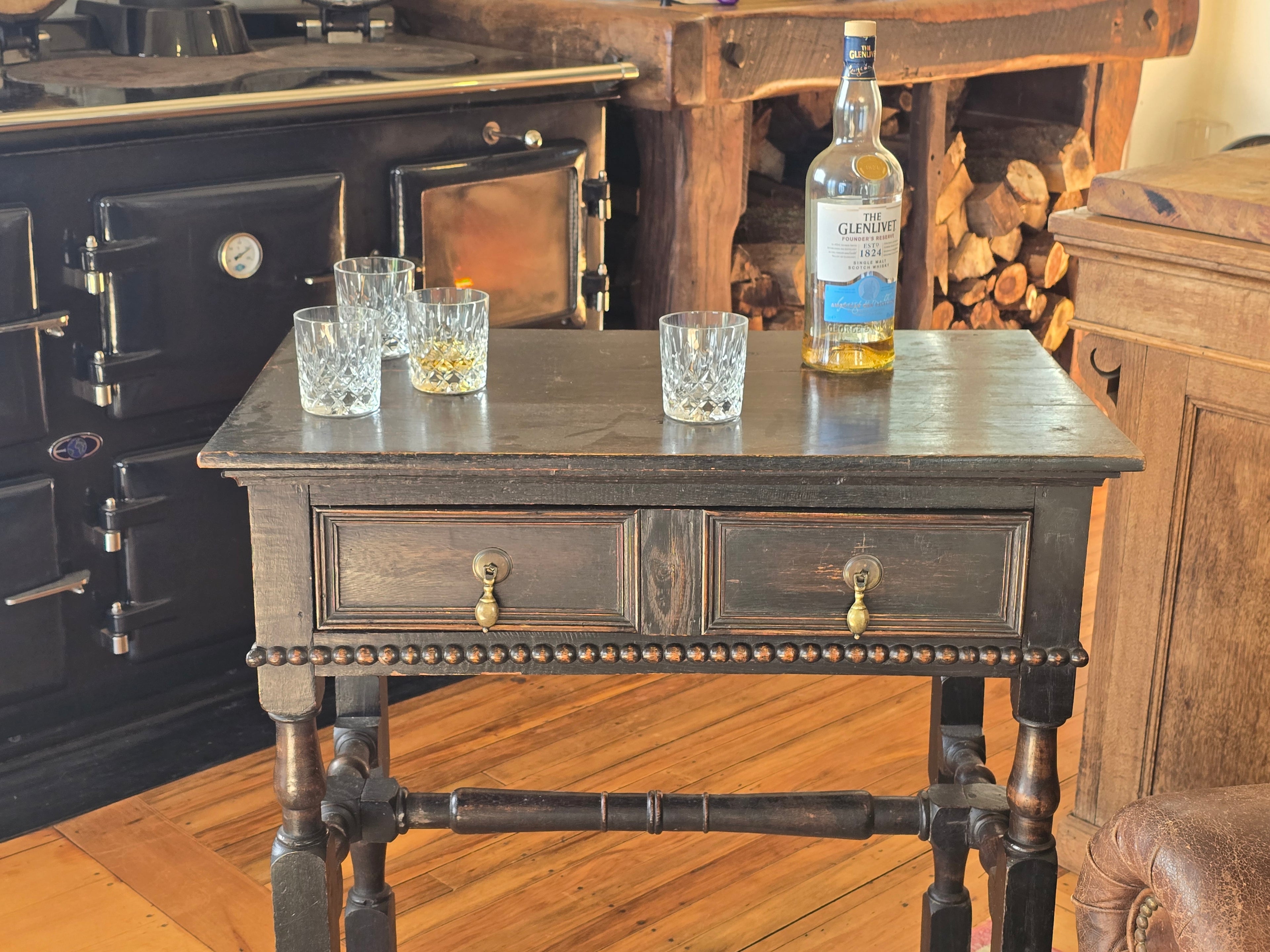 JACOBEAN STYLE OAK LOWBOW TABLE