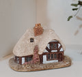 LILLIPUT THATCHED COTTAGE