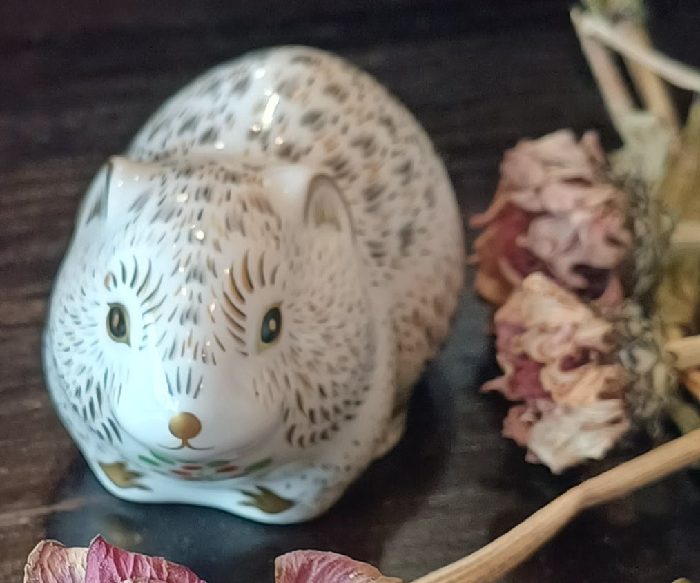 Royal Crown paperweight animal