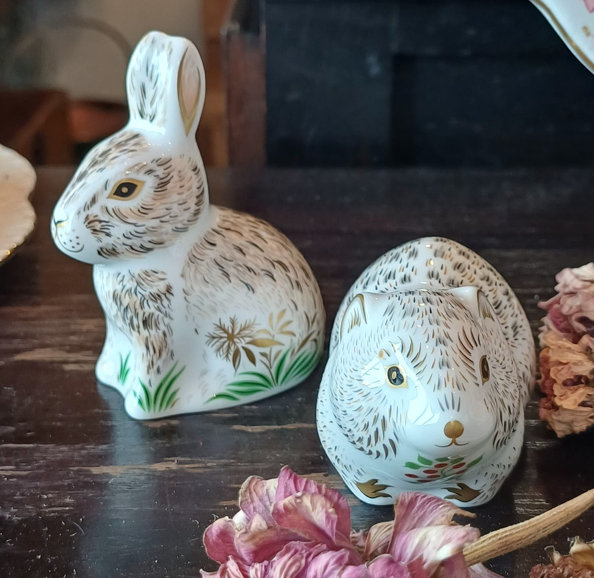 Royal Crown paperweight animal