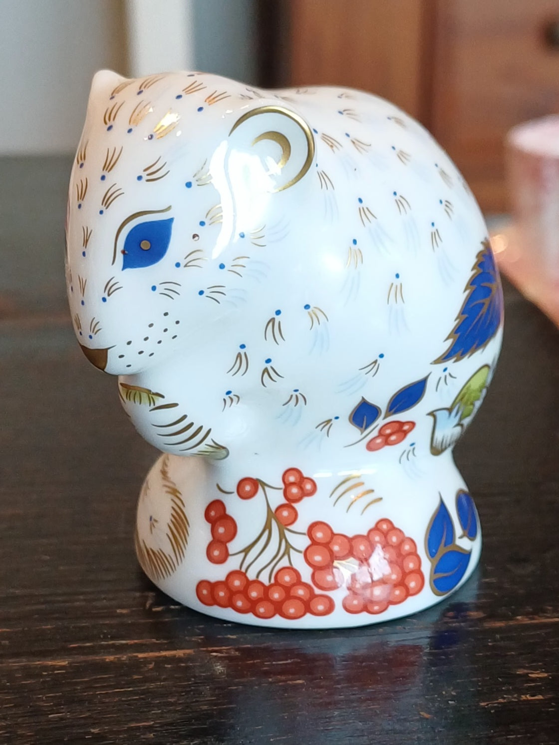 Royal Crown paperweight animal